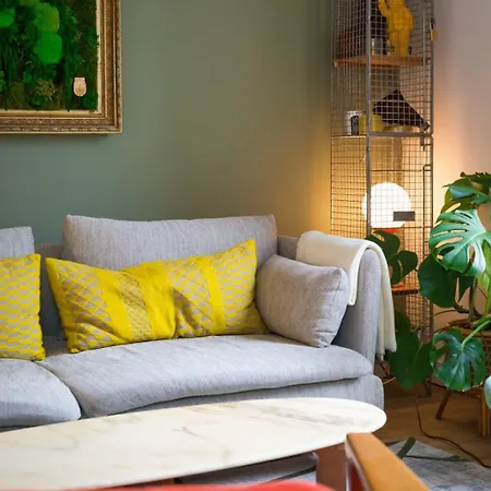 Holiday home Bob Surprenante Maison Avec Parking En Centre *