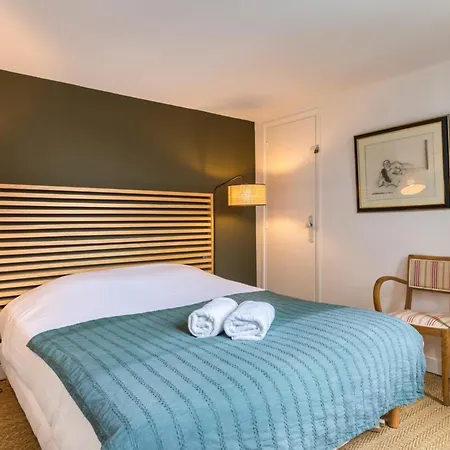 Bob Surprenante Maison Avec Parking En Centre *