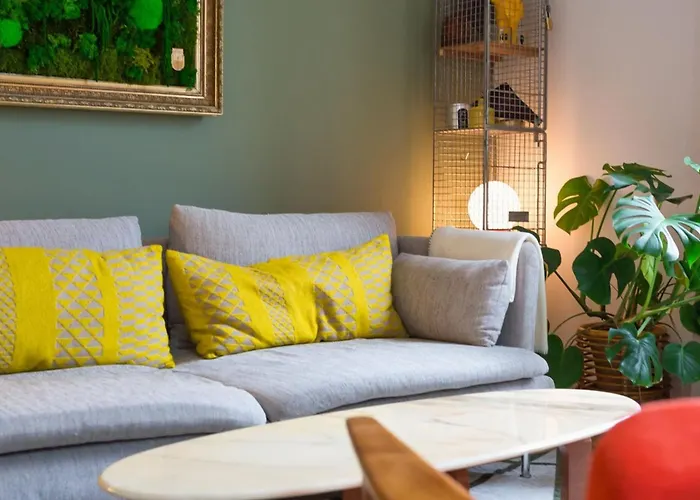 Bob Surprenante Maison Avec Parking En Centre بيت للعطل روان